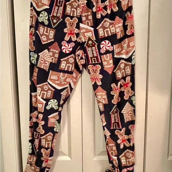 Disney Gingerbread and Candy Kids Pajama Set - Navy and Brown - Picture 4 of 9